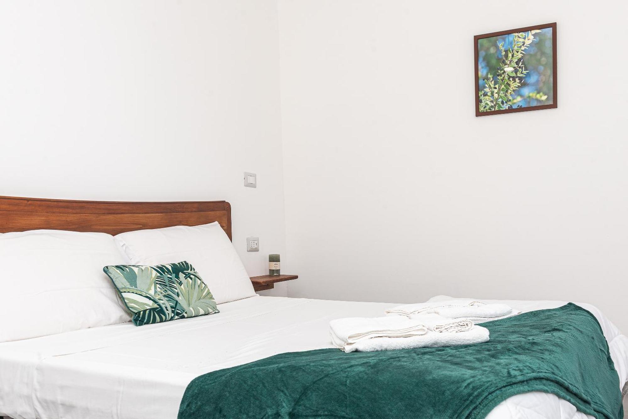 Guest House - Affittacamere Green Apartment - By Faendho Porto Torres Kültér fotó